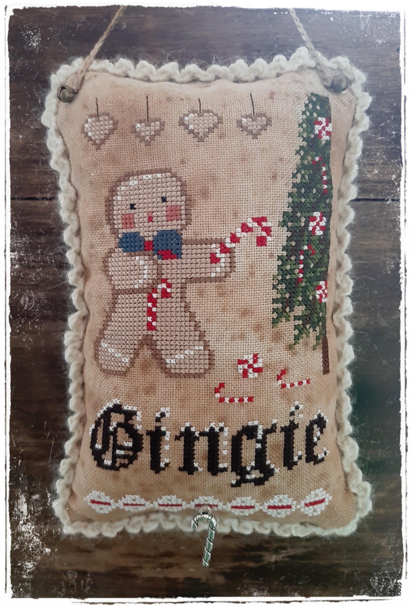 Gingie (Christmas Tree Ornament n°3) - Fairy Wool In The Wood