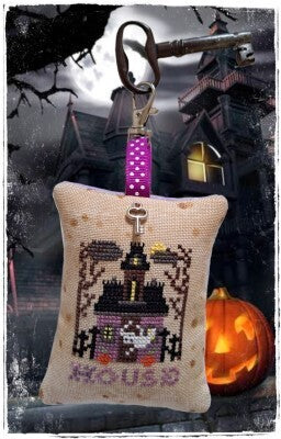 Haunted House Keychain - Fairy Wool In The Wood