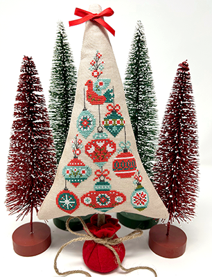 Nordic Ornament Tree - Tiny Modernist